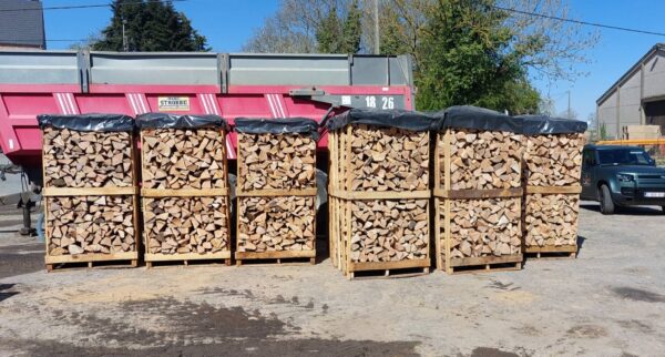 1Palette bois de chauffage – 45cm – 3 stères